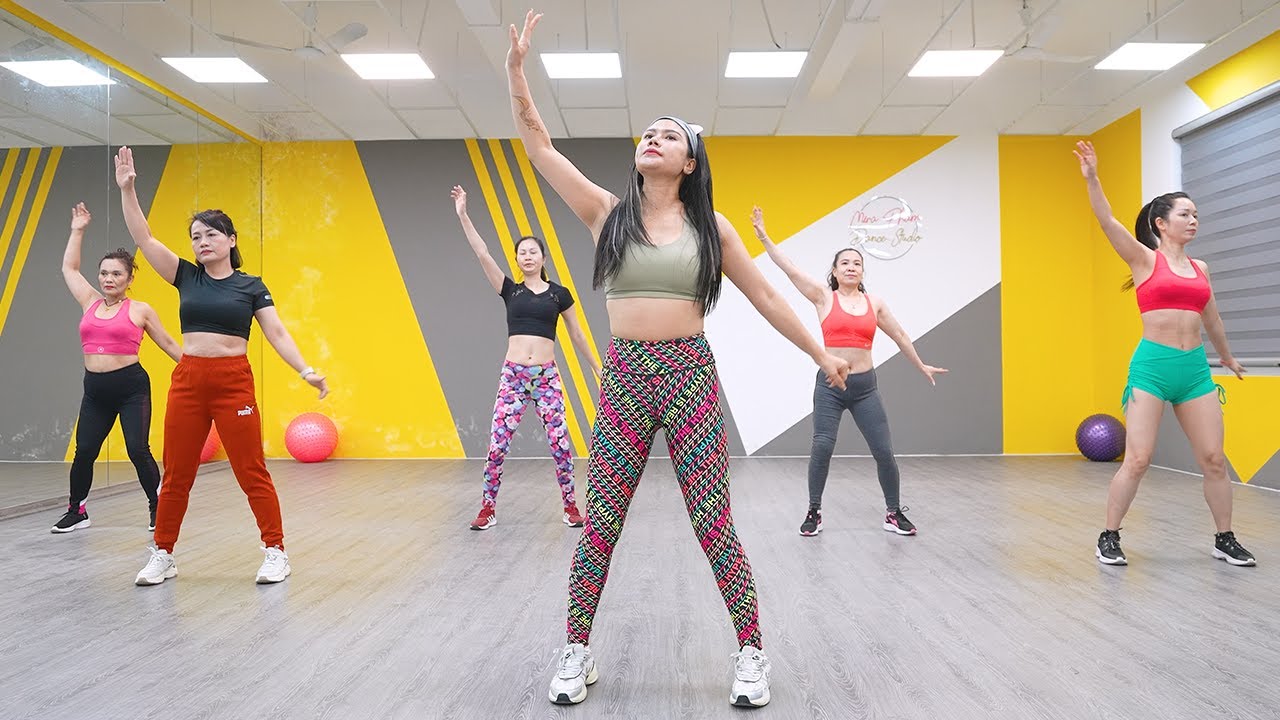 35 Minute Dance Workout At Home | Exercise To Lose Weight FAST | Zumba Class