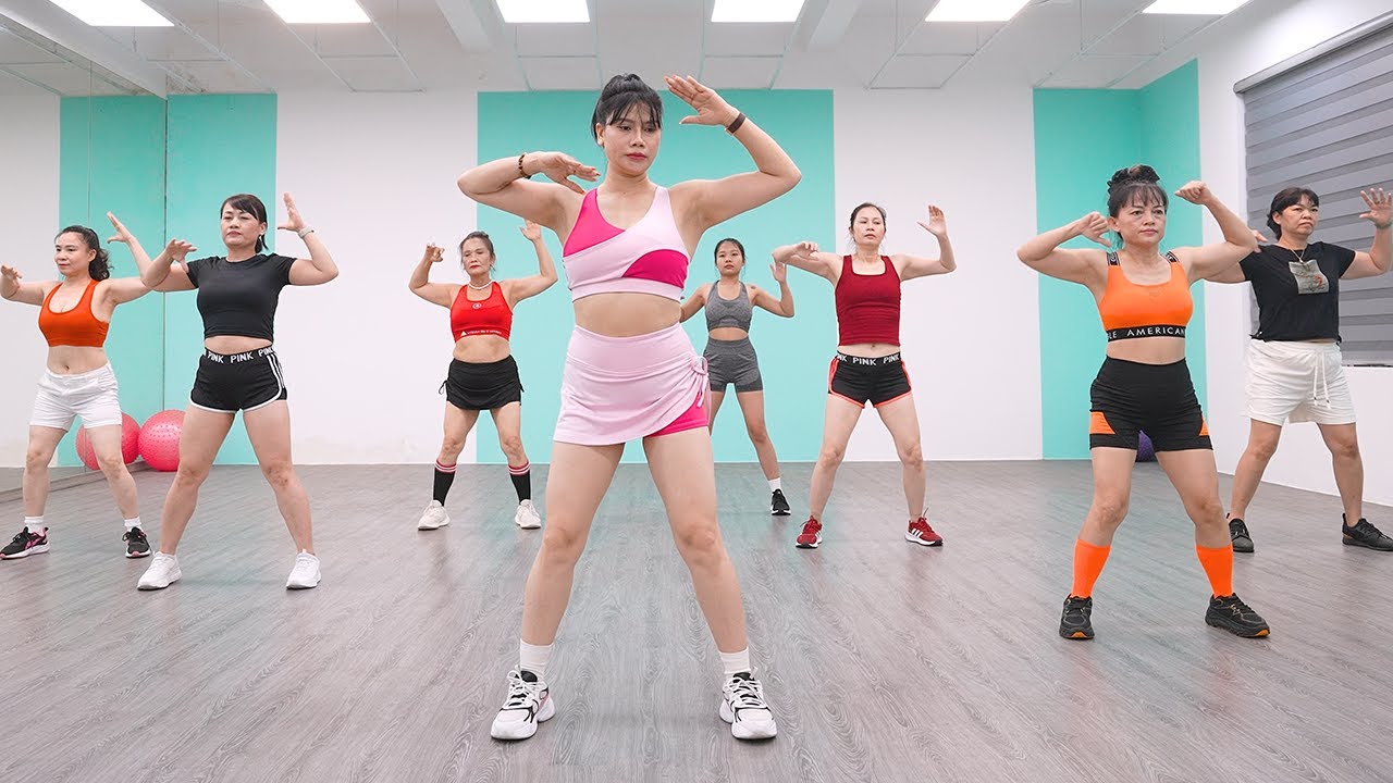 40 Minute Dance Workout At Home | Exercise To Lose Weight FAST | Zumba Class