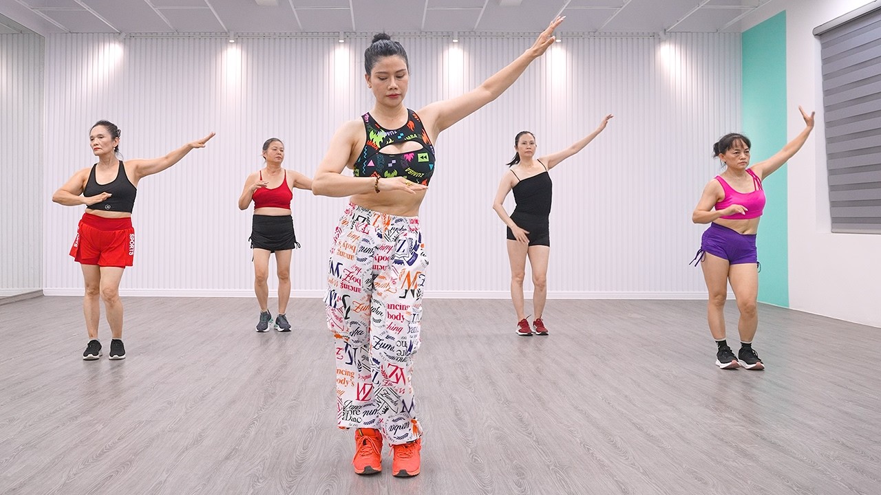 23 Minute Dance Workout At Home | Exercise To Lose Weight FAST | Zumba Class